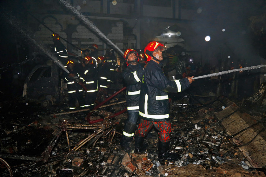 Трагедија: 70 мртвих у пожару