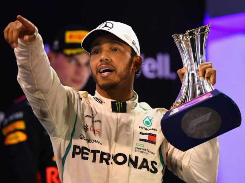 Hamilton: Ferari je vrlo brz, ali nisam zabrinut!