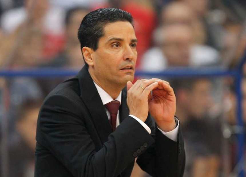 EL - Sferopulos: Zvezda je izgubila samo jednom...!