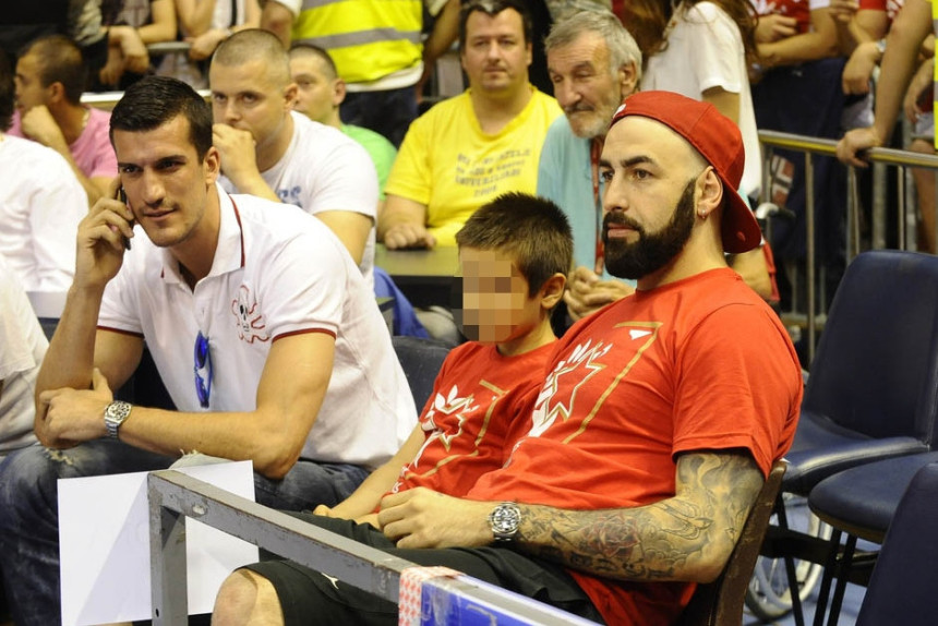 Desetorica koja su nosila OBA crveno-bijela dresa...!