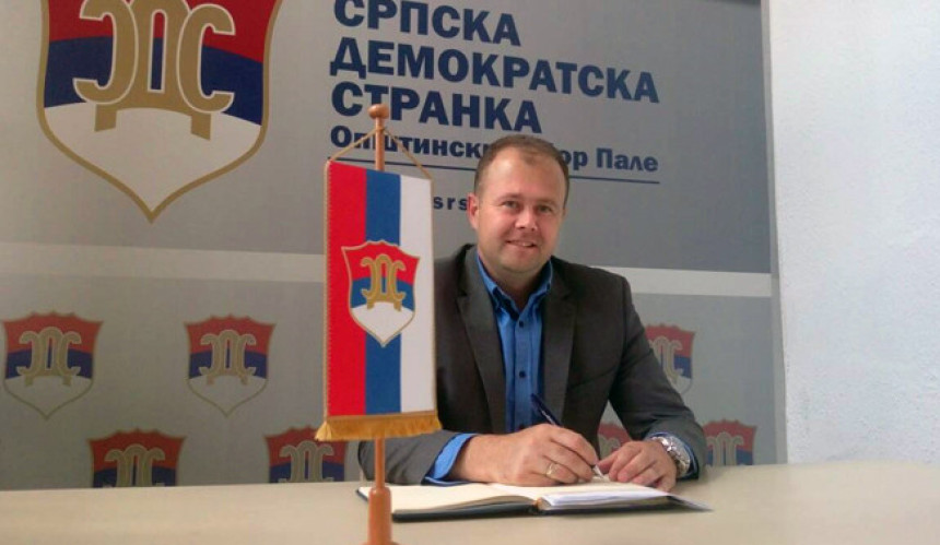 Katastrofalnih sto dana mandata