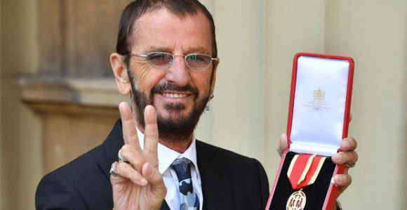 Ringo Star proglašen za viteza