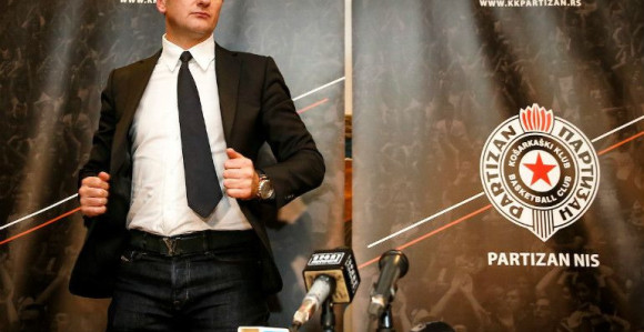 Partizan opet u blokadi!