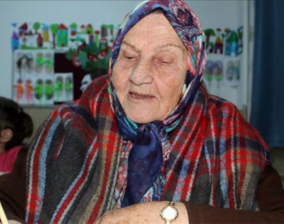 Krenula u školu u 92. godini života