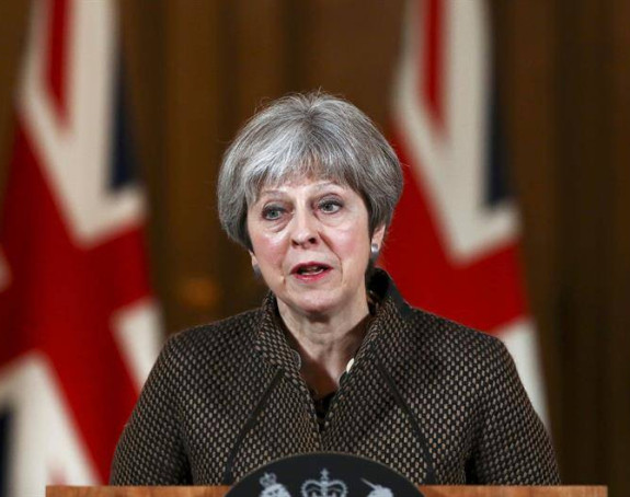 Тереза Меј жали због своје одлуке