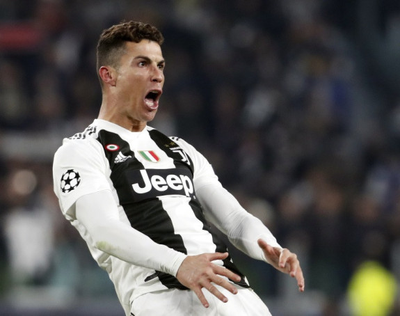 Ronaldo "preživio"!