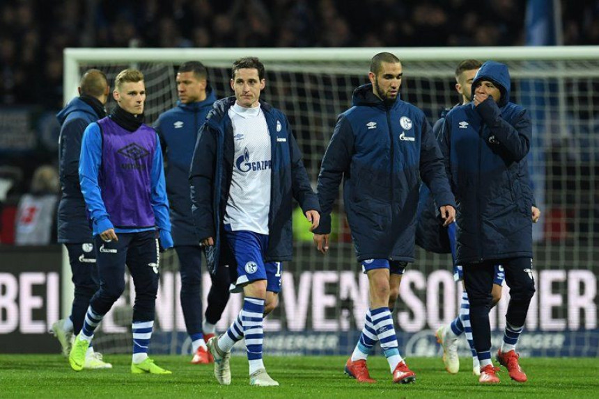 БЛ: Катастрофа Шалкеа пред рурски дерби!