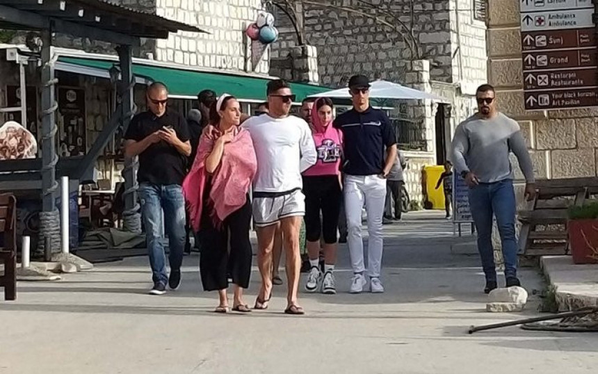 Šta Ronaldo radi u Dubrovniku?