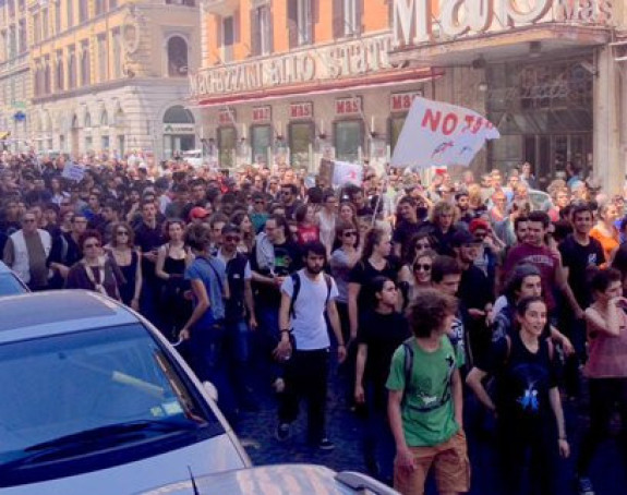 Hiljade Italijana protiv "invazije" na Evropu