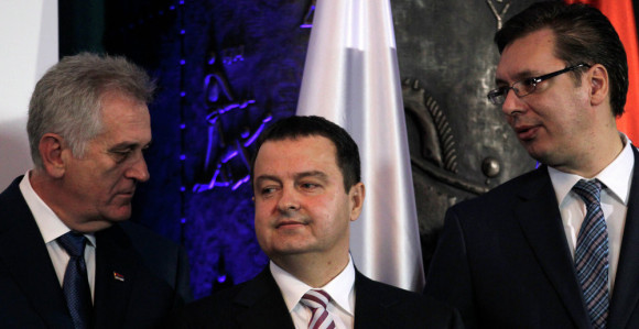 Pokloni mnogima, Dačiću najskuplji