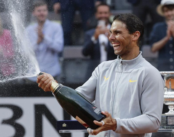 Rodžer statira, Rafa pada i diže se, Nole van 20!