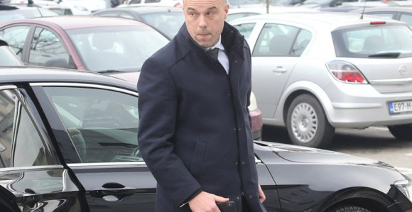 Tegeltija uhvaćen u korupciji?!