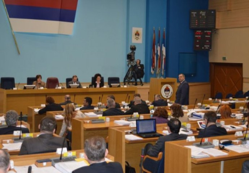 Poslanici Srpske raspravljaju o popisu