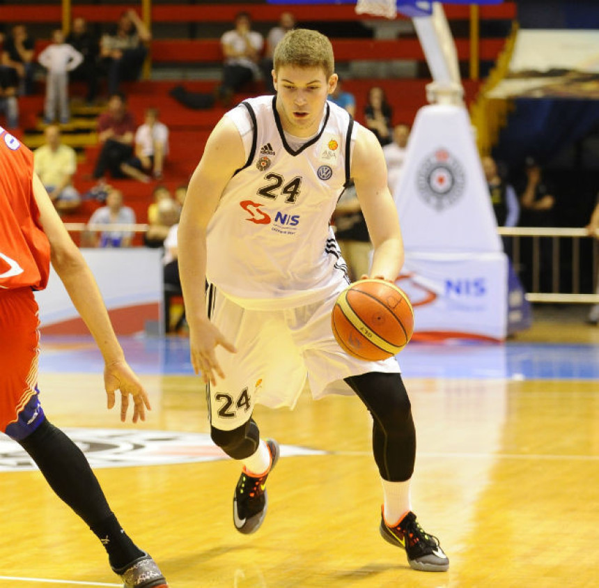 Zvezda planira da uzme najtalentovanije Partizanovo dijete?!