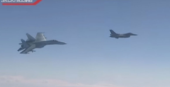 Šojguov avion na meti lovca NATO