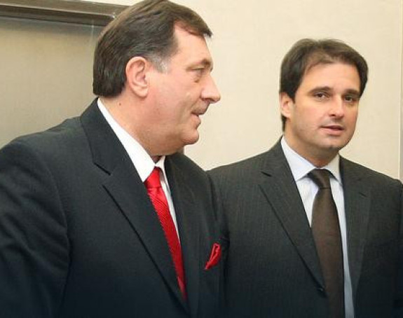Vukota: Dodik je podijelio Srbe