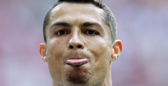Ronaldo: Brada mi donosi sreću, držim je do kraja!