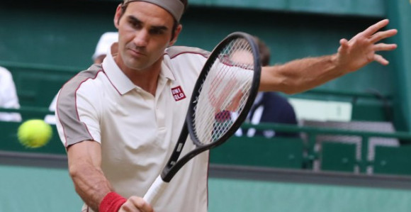 Federer u polufinalu Halea!