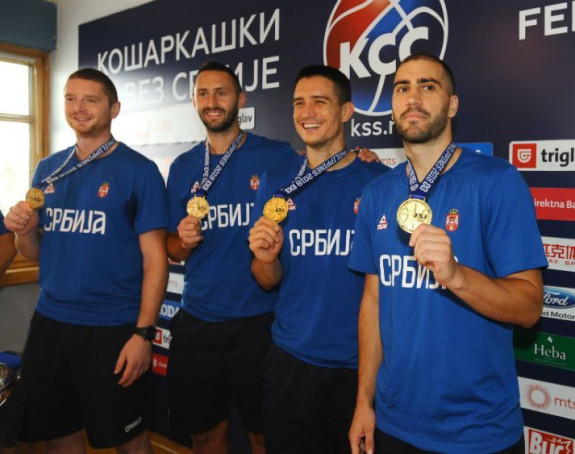 SP: Tri na tri za četvrtfinale!