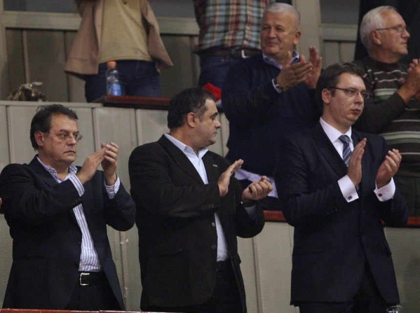 Čović o pomoći države: Pitajte Vučića, pomagao je!