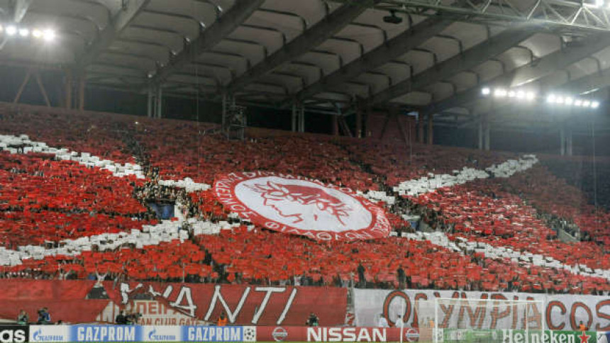 Atmosfera u Pireju: Liga šampiona ili propast!