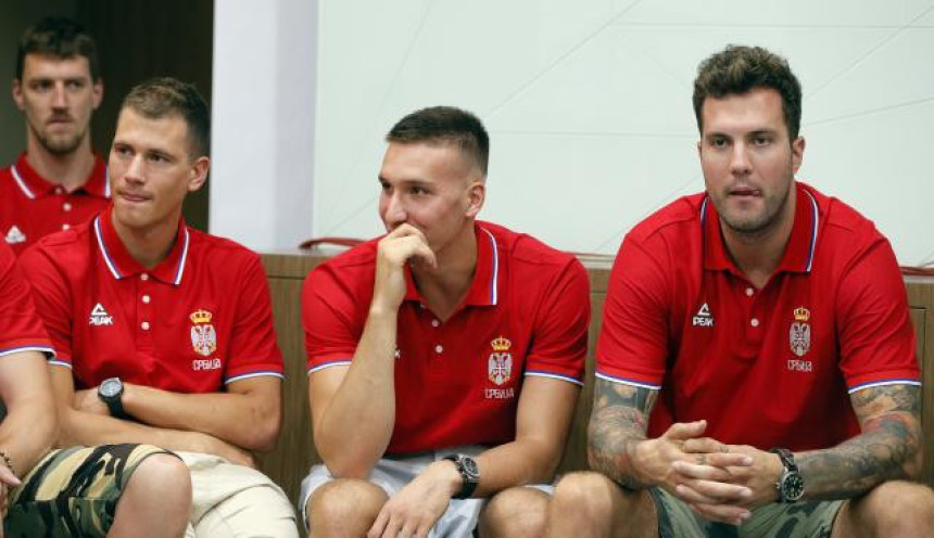 "Ugovor je 27m$, Vlade i Peđa mi mnogo pomogli!"