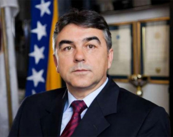 Смијењен Горан Салиховић