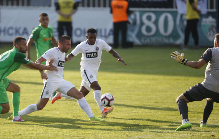 U Inđiji sve "prštalo", vrlo dobri Partizan pobijedio!