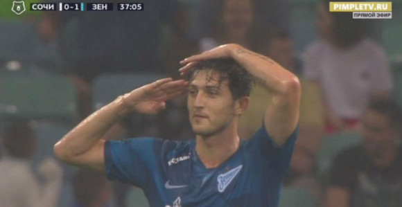 RUS - Azmun: Gledaj, Dzjuba, ovo je za tebe!