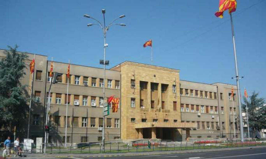 Povučeno osoblje ambasade Srbije
