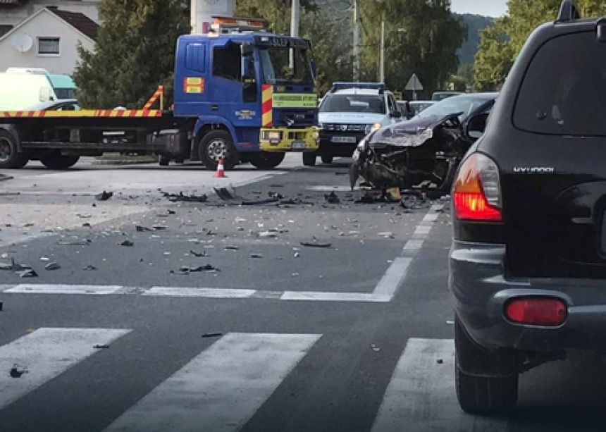 Šest osoba povređeno u Bihaću