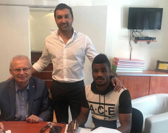 Ibrahim Tanko potpisao za Crvenu zvezdu!