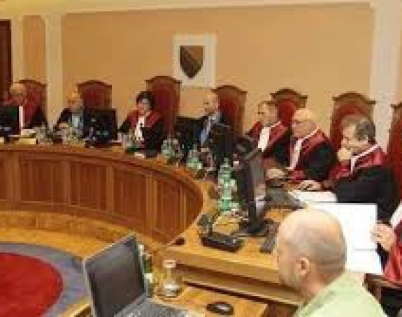 Прете блокадом Уставног суда БиХ