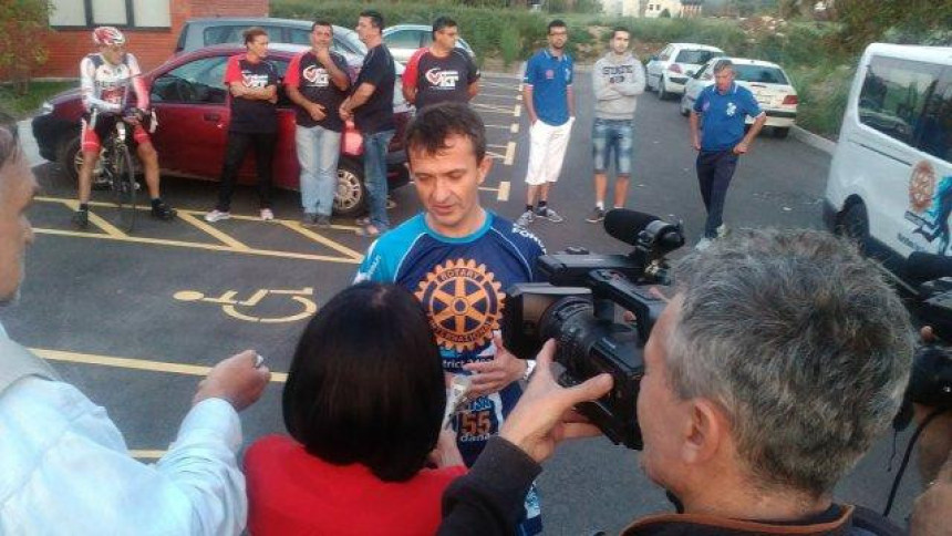 Bravo! Kragujevački paraolimpijac na pohodu za Ginisa!