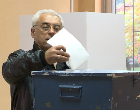 "Okršaj" SDS-a i SNSD-a u Trnovu