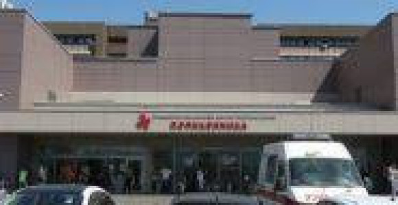 Злоупотребљене и јавне установе?