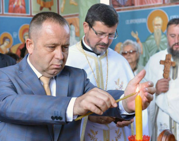 Максимовић: Поштовати традицију