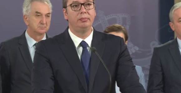 Predsjednik Vučić pozvao na smirivanje tenzija