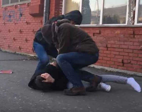 Pretukao ga vršnjak jer nije htio da se bije