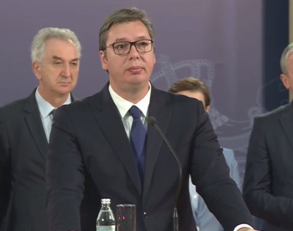 Predsjednik Vučić pozvao na smirivanje tenzija