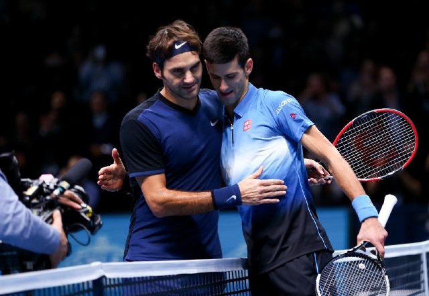 Federer: Uznemirava me Novakova kriza!
