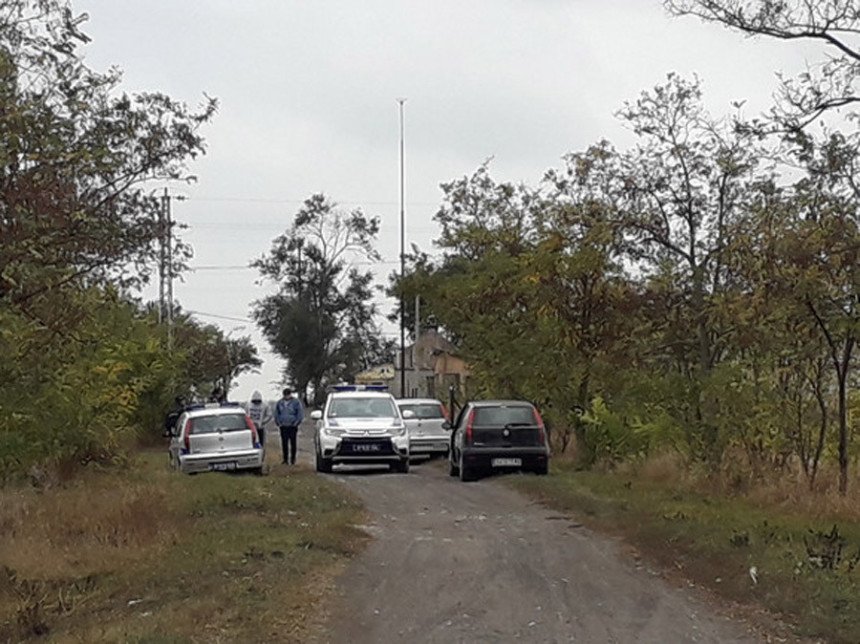 Policija traga za djevojčicom 