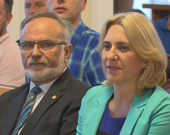 Sudbina ministra u rukama Vlade