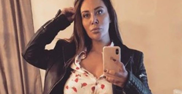 Ana Nikolić greškom objavila obnažene slike!