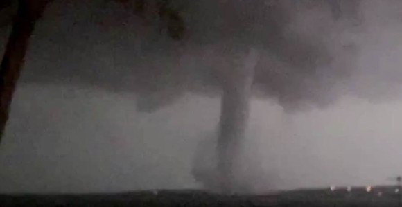 Dalas: U naletu tornada oštećene mnoge zgrade