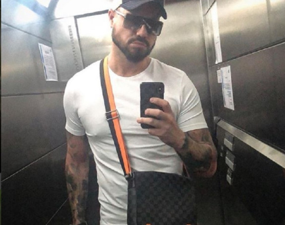 MC Stojanu bivša razbila glavu!