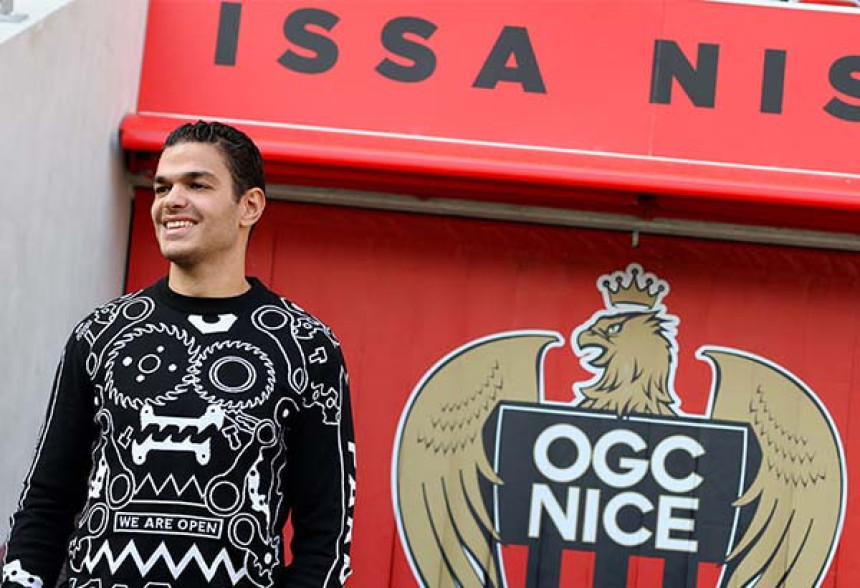 Интер прати препорођеног Бен Арфу