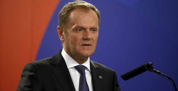 Beograd: Tusk s Vučićem o migranitma