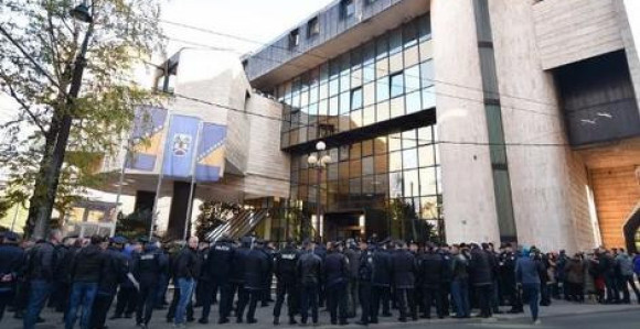 Protest policajca u Federaciji BiH