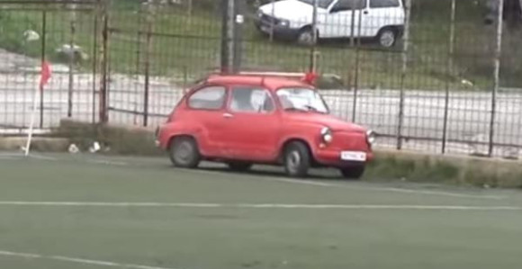 Video: Postavljanje zastavica na crnogorski način...!